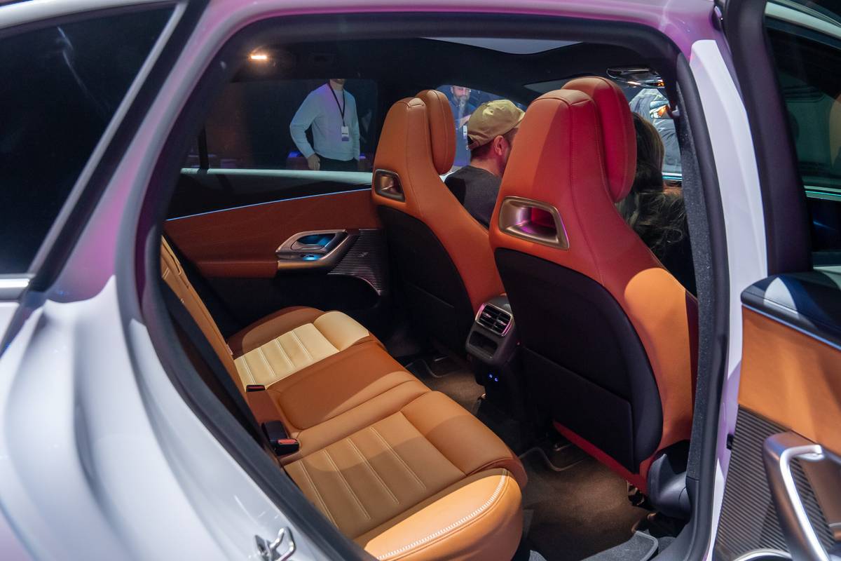 mercedes benz glc with eq technology 2027 32 interior backseat scaled jpg