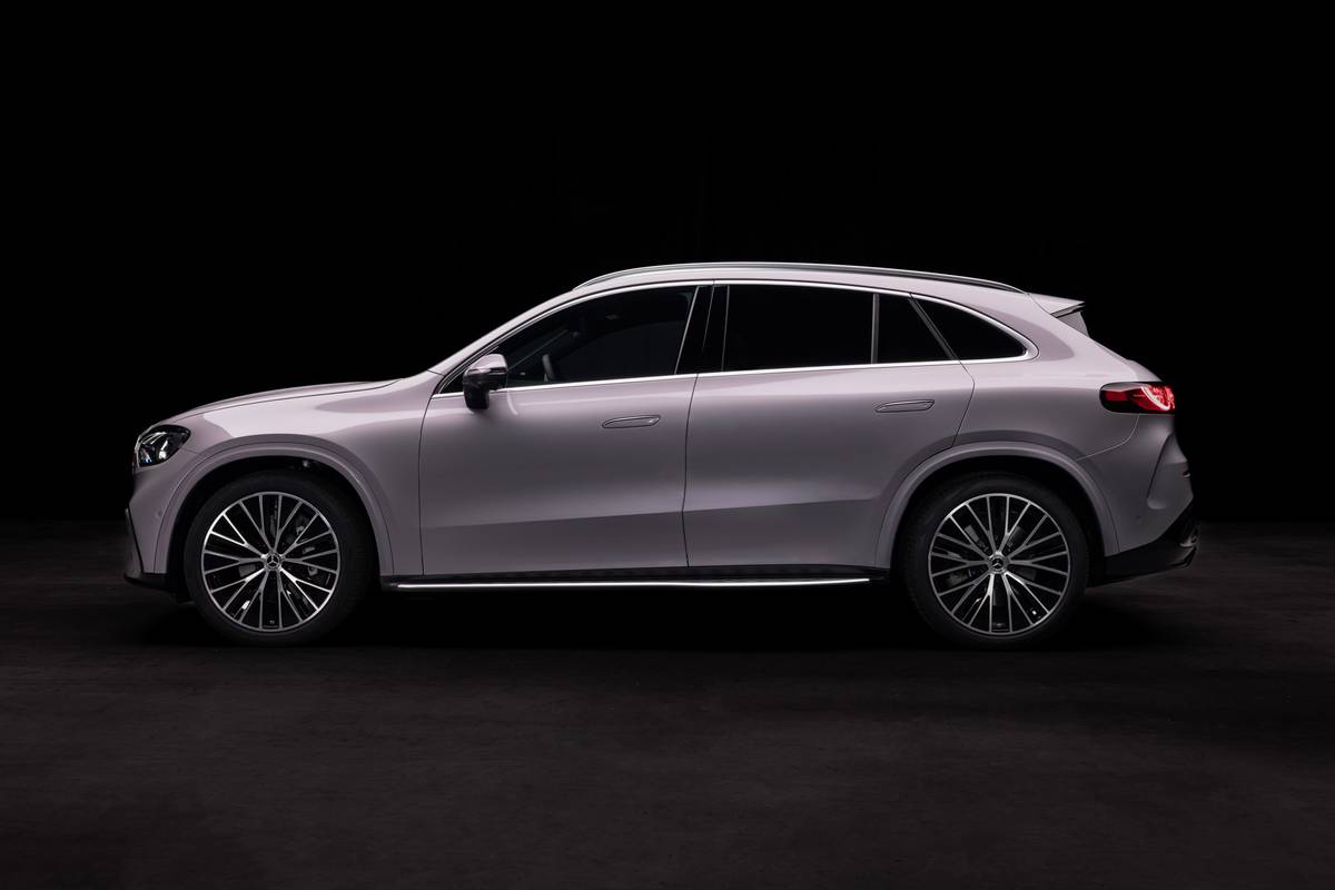 mercedes benz glc with eq technology 2027 exterior 14 jpg