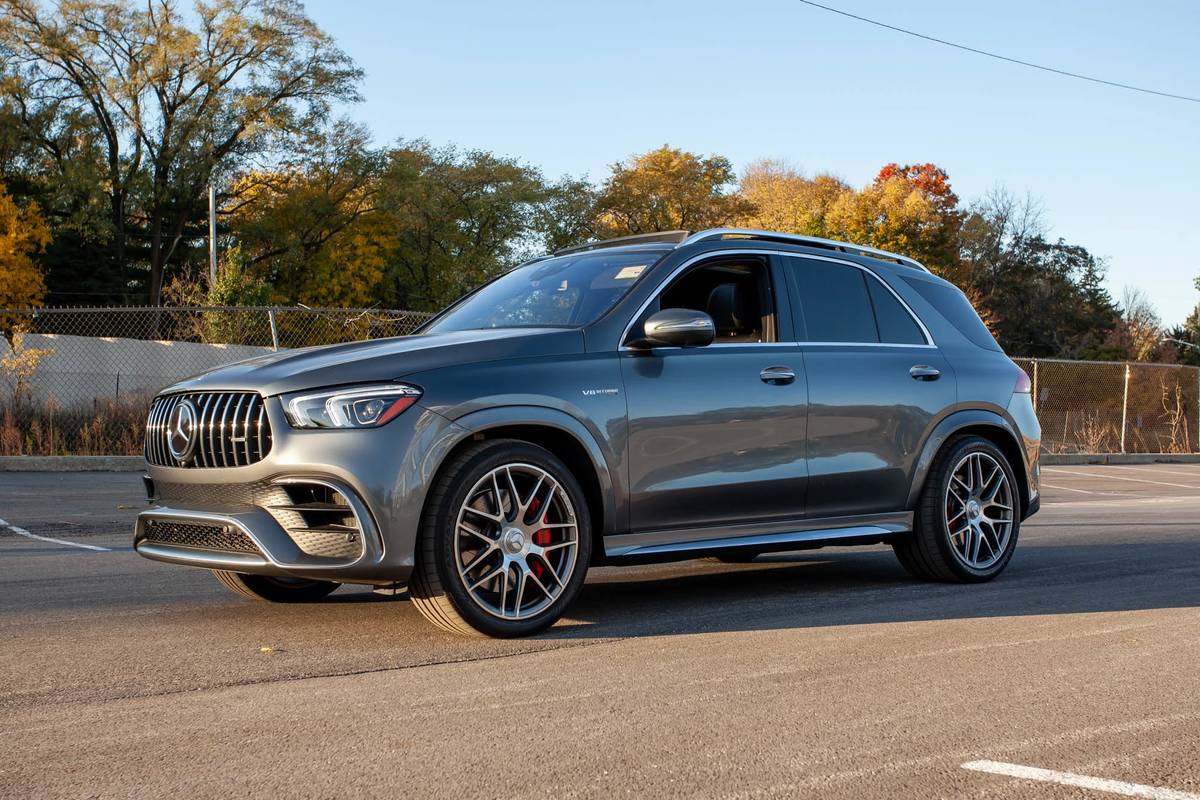 mercedes benz gle 63 s 2021 04 angle  exterior  front  gray jpg