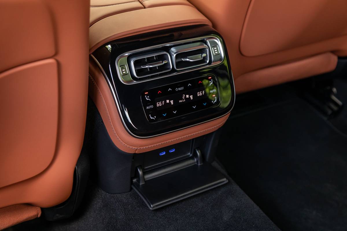 2025 Mercedes-Benz S-Class