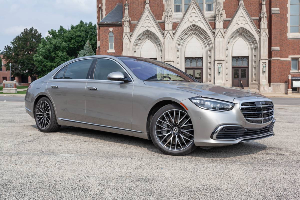 2021-22 Mercedes-Benz S-Class Assessment: A Maestro Shrouded by Tech | Knowledgeable overview