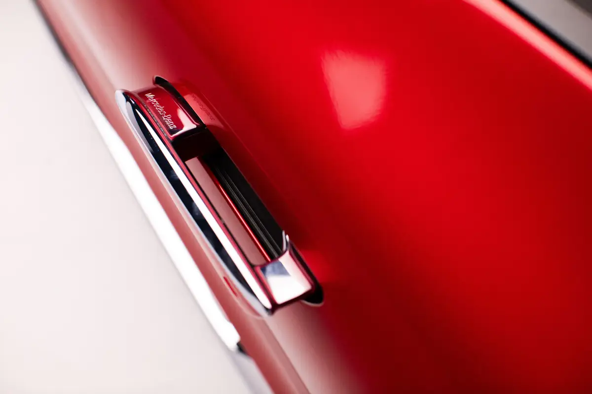 mercedes maybach sl680 2026 17 exterior door badge scaled jpg