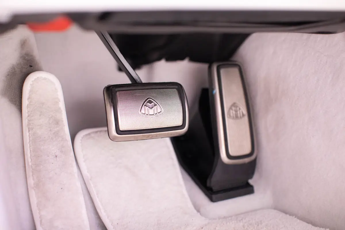 mercedes maybach sl680 2026 33 interior pedals footwell scaled jpg