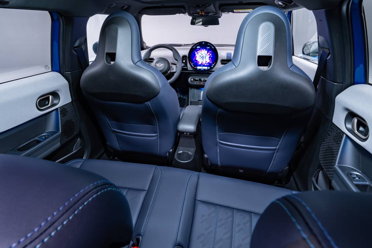 mini cooper 2027 interior oem 11 jpg