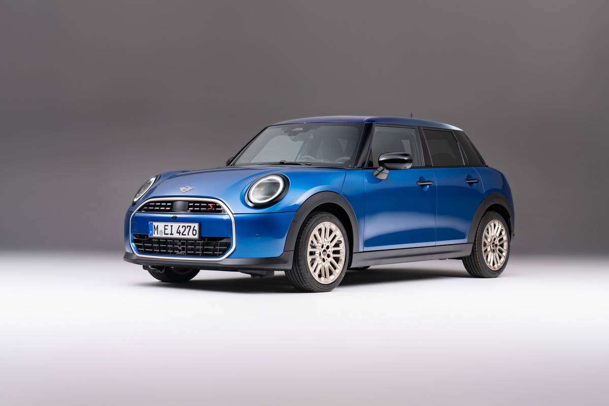 2025 Mini Cooper 4-Door: Next-Gen Mini With a Bigger Backseat | Cars.com