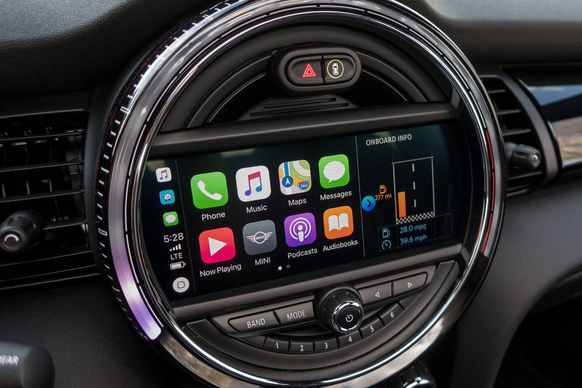 Apple carplay