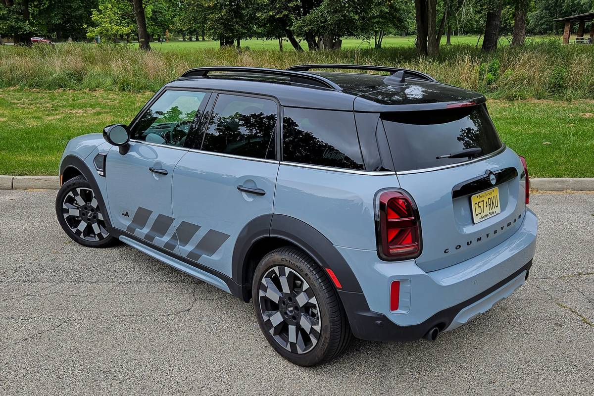 mini cooper s countryman all4 2023 13 exterior rear angle scaled jpg