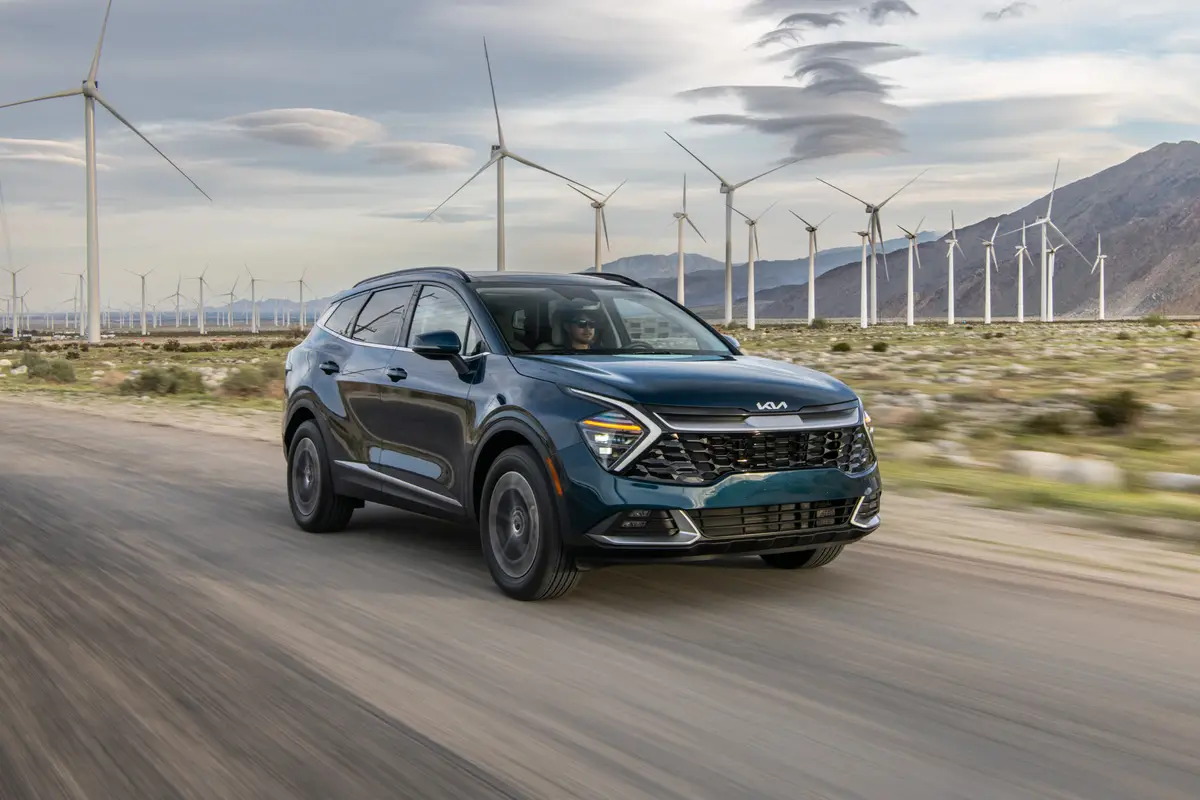 most fuel efficient suv 2025 exterior oem 03 jpg