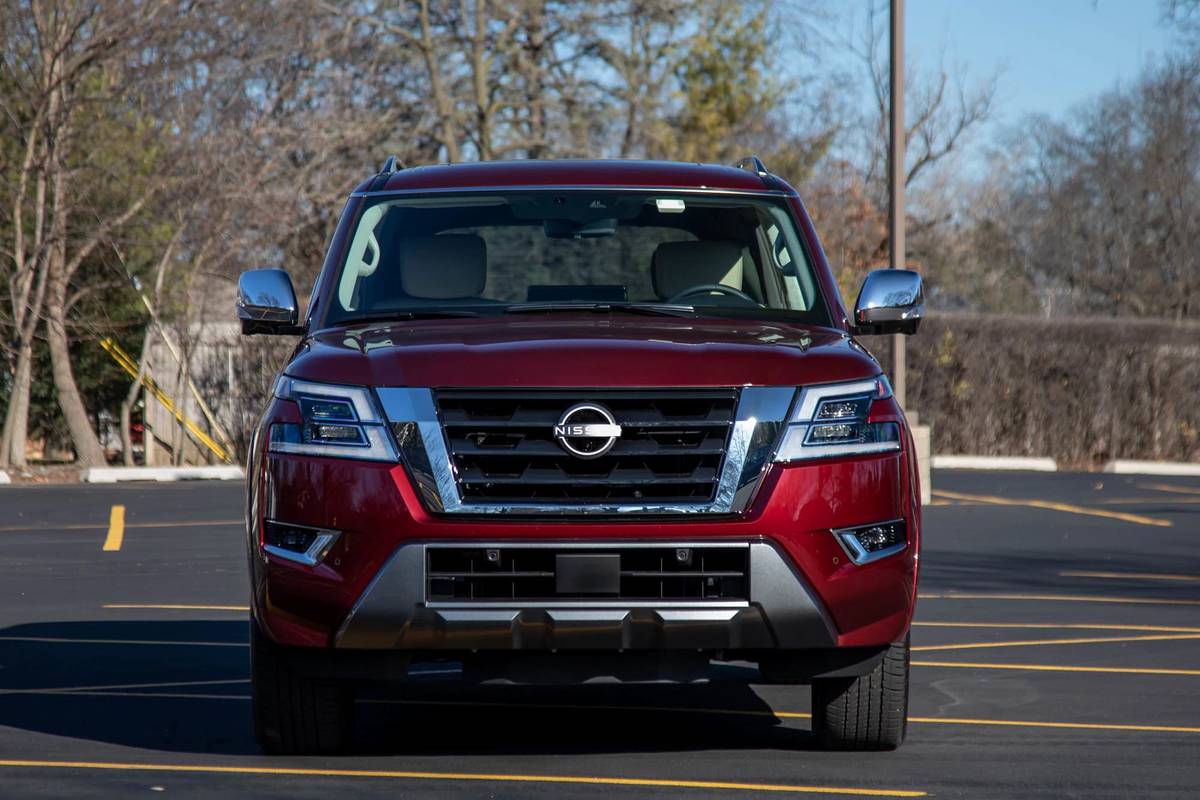 2021 Nissan Armada: 5 Pros, 4 Cons | AutoMotoBuzz.com