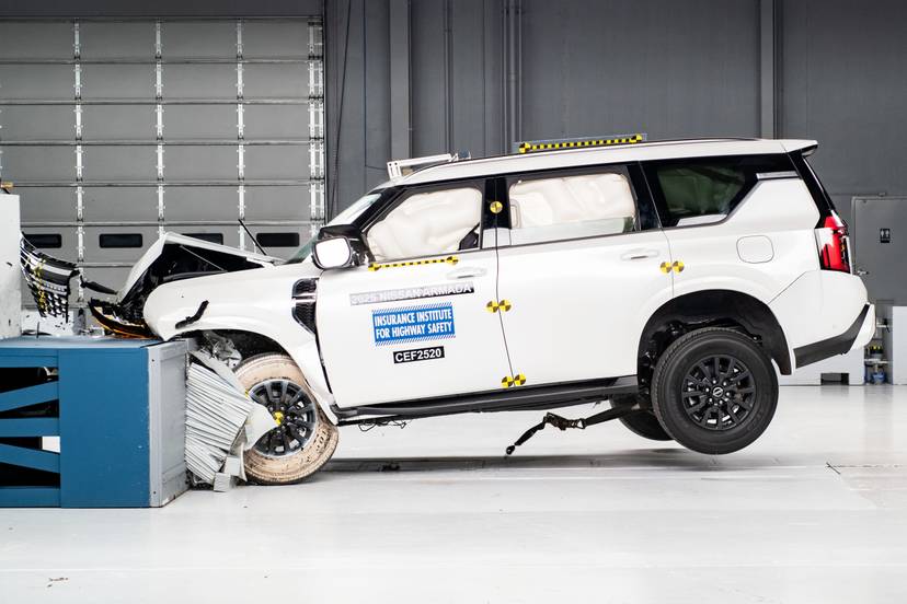 nissan-armada-2025-oem