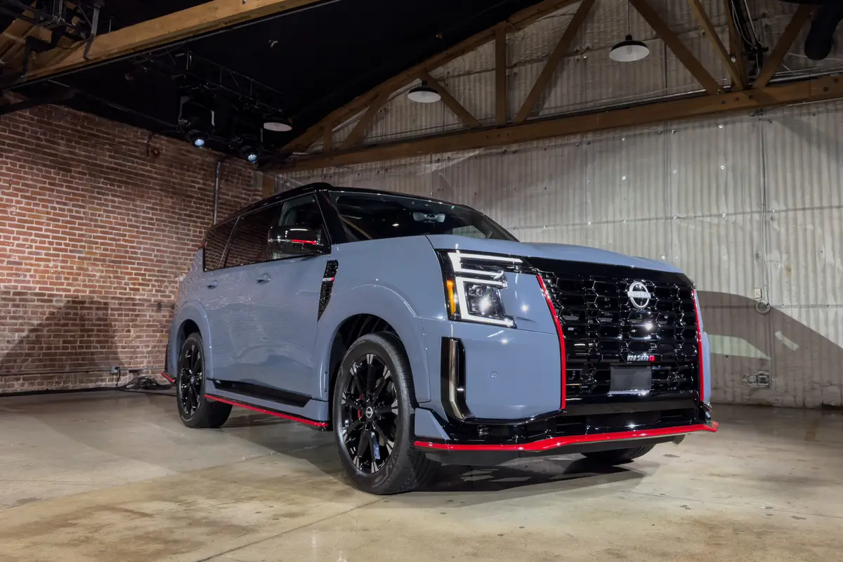 nissan armada nismo 2026 01 exterior front angle scaled jpg