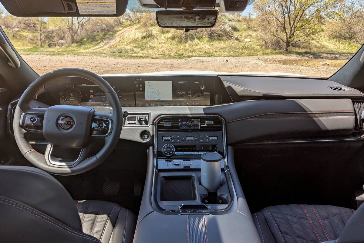 nissan armada pro 4x 2025 18 interior front row jpg