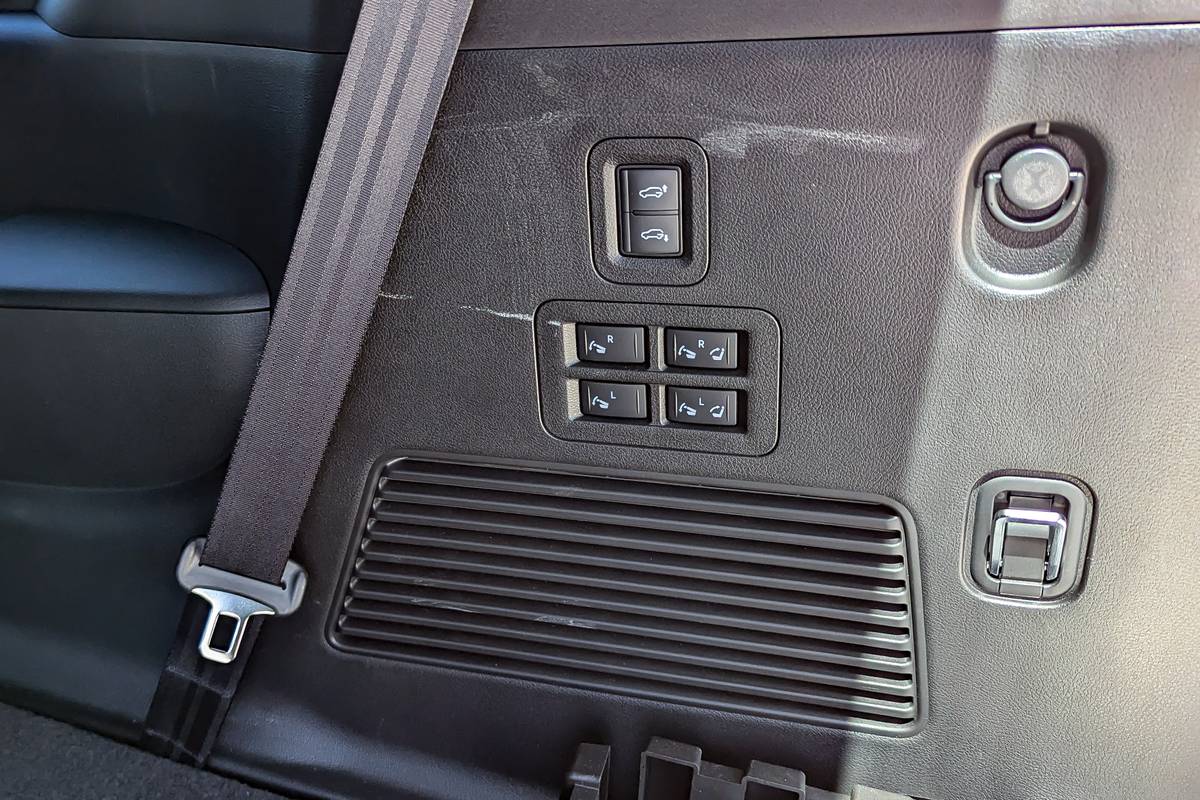 nissan armada pro 4x 2025 42 interior cargo controls jpg