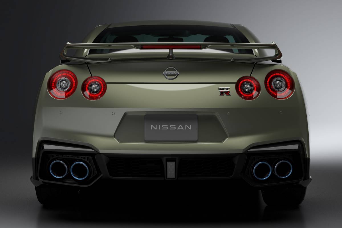 Godzilla the dinosaur! 2024 Nissan GT-R revealed as R35 generation marks 15  years - but when will the R36 arrive? - Car News