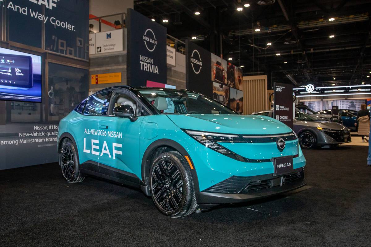 nissan leaf 2026 01 exterior front angle cas scaled jpg