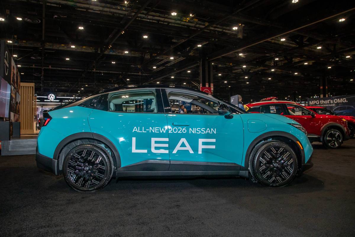 nissan leaf 2026 03 exterior profile cas scaled jpg