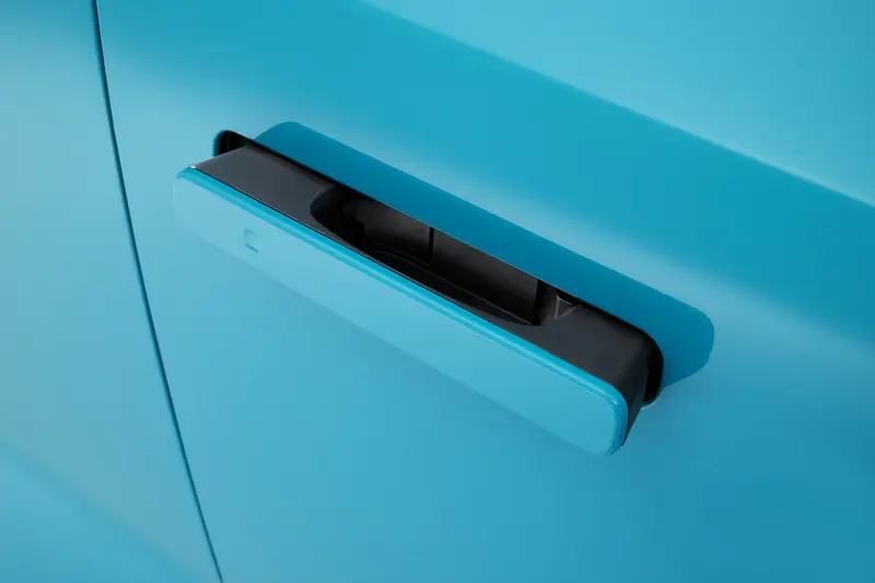 nissan-leaf-2026-exterior-oem-35