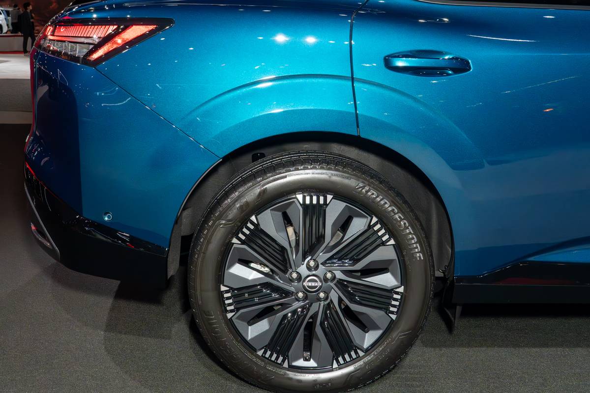 nissan murano 2025 07 exterior wheel jpg
