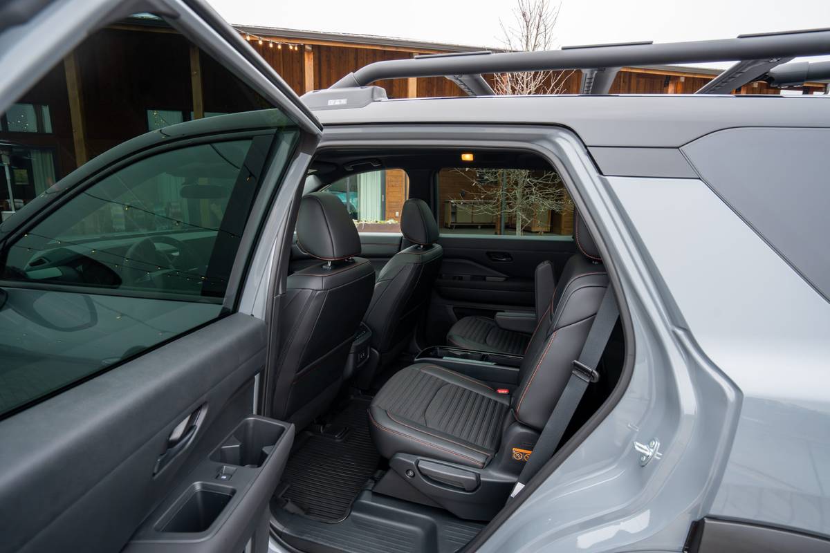 nissan pathfinder rock creek 2026 10 interior second row scaled jpg