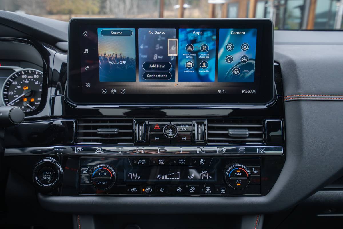 nissan pathfinder rock creek 2026 17 interior infotainment jpg