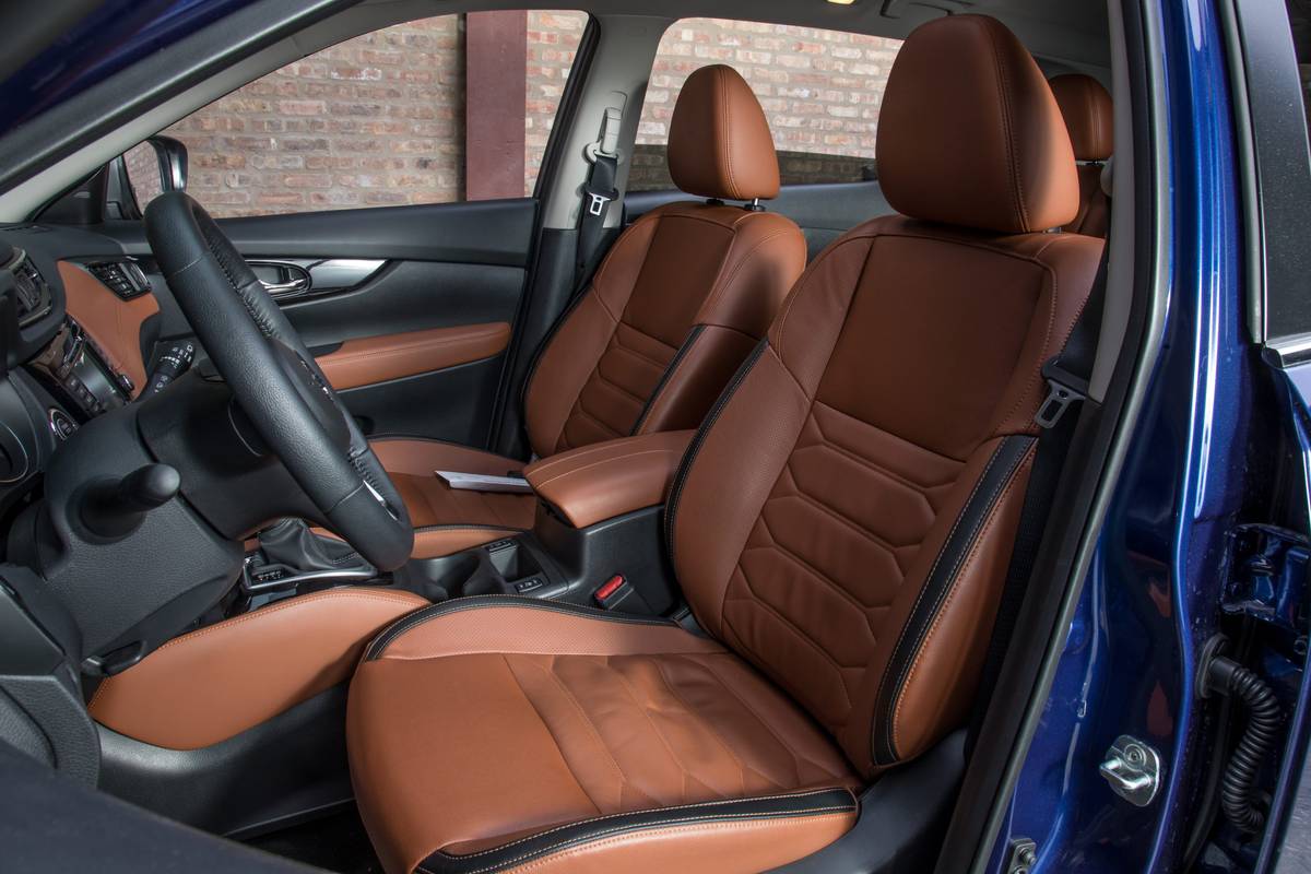 nissan rogue 2019 black brown front row interior two tone jpg scaled jpg