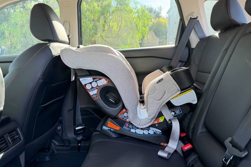 nissan-rogue-2026.5-02-interior-car-seat