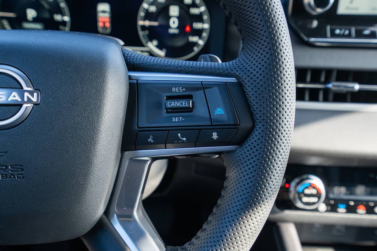 nissan rogue phev 2026 11 interior steering wheel buttons jpg