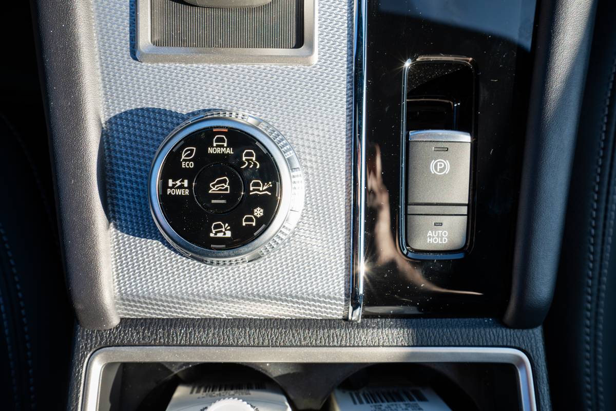 nissan rogue phev 2026 16 interior drive mode selector jpg