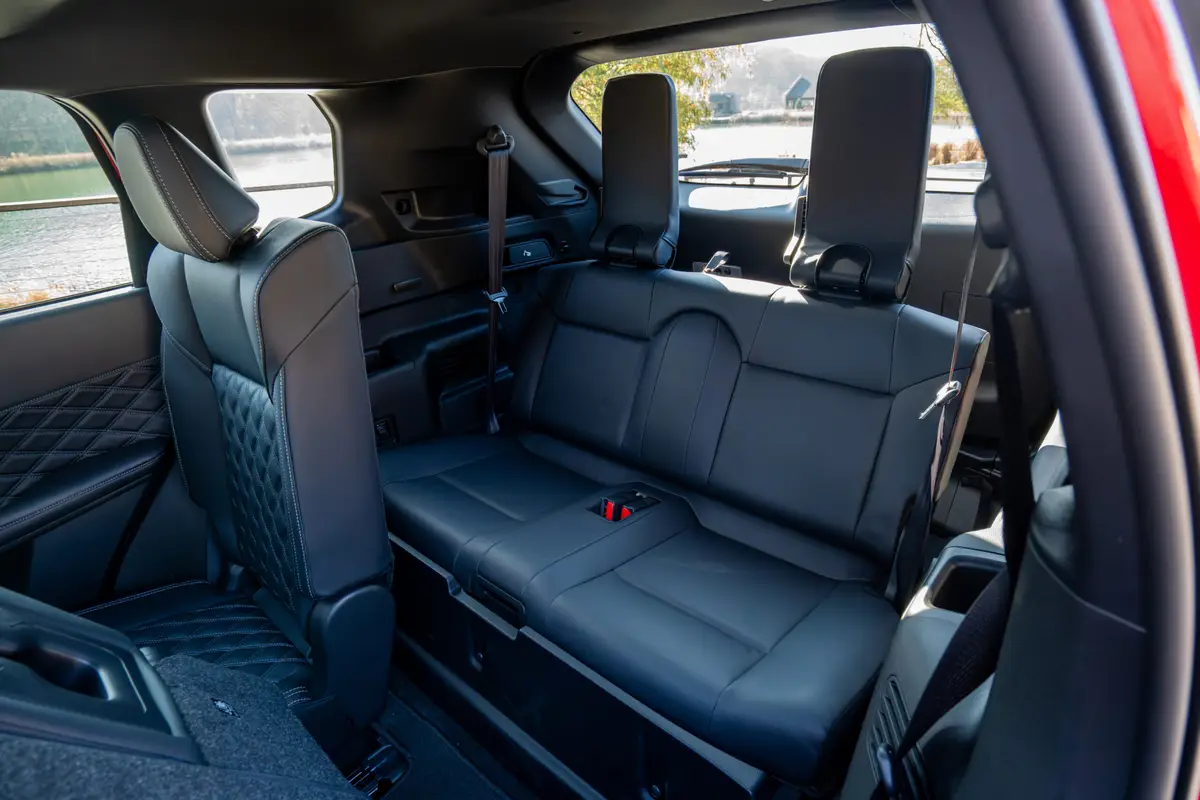 nissan rogue phev 2026 20 Interior third row seats scaled jpg