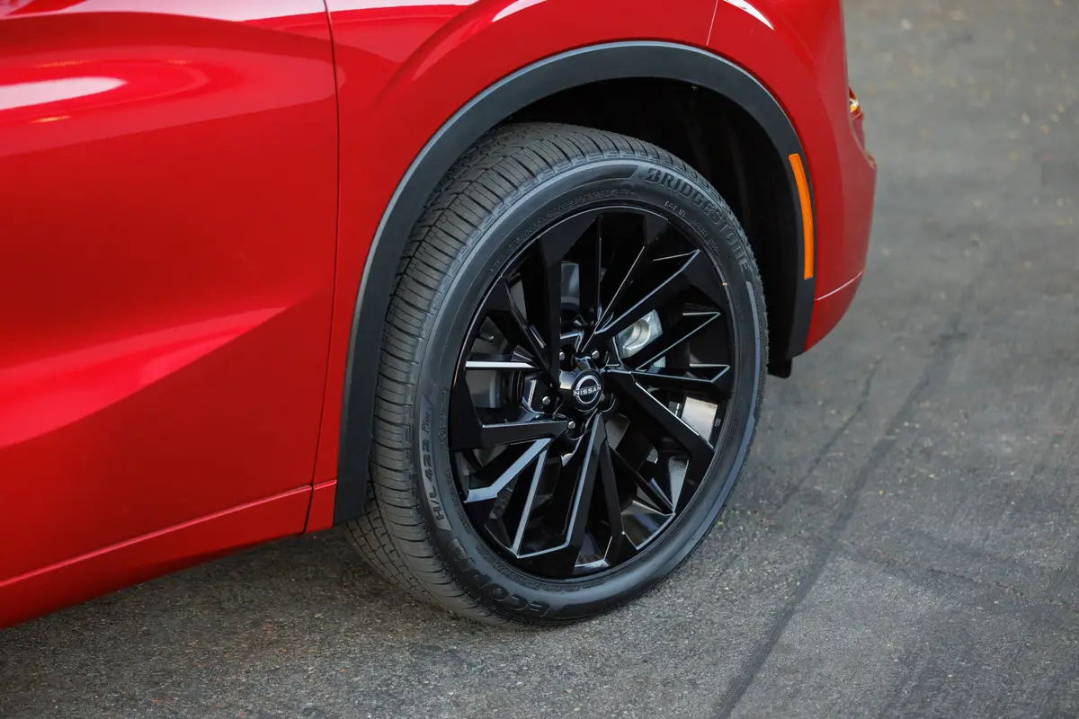 nissan rogue plug In hybrid 2026 05 exterior wheel oem scaled jpg