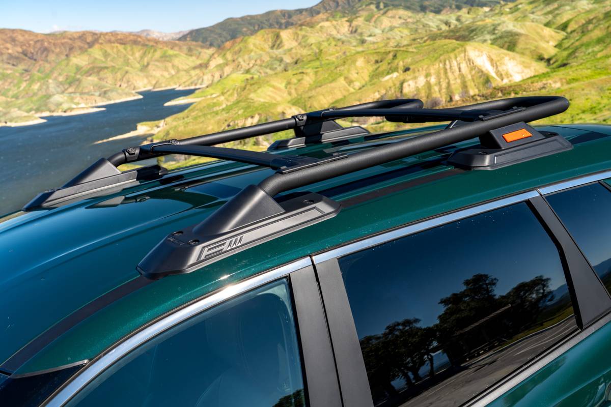 nissan rogue rock creek awd 2026 08 exterior roof rail scaled jpg