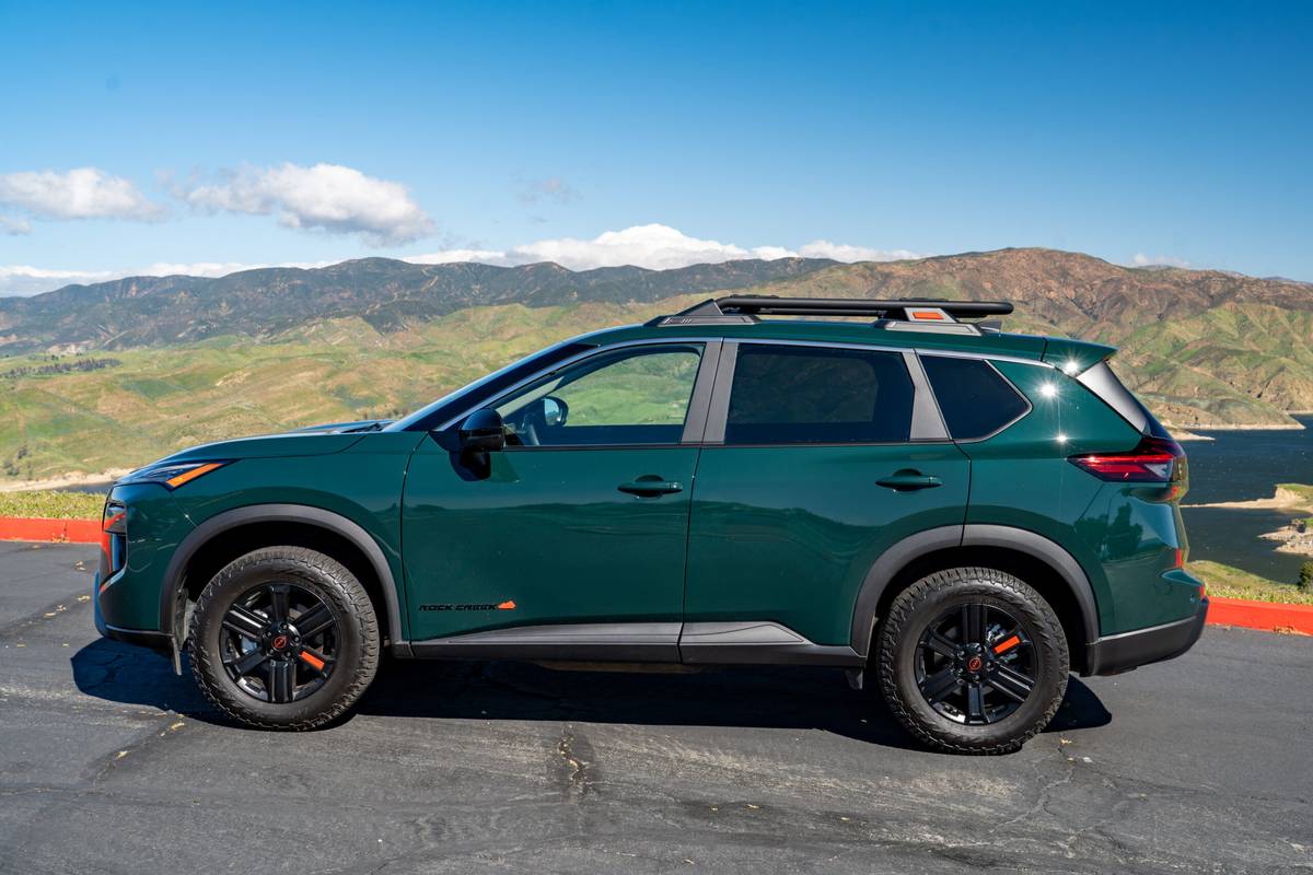 nissan rogue rock creek awd 2026 10 exterior profile scaled jpg