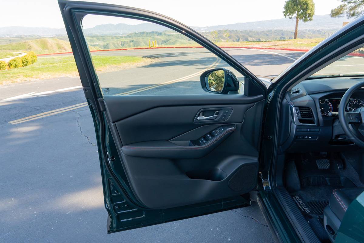 nissan rogue rock creek awd 2026 13 interior driver door 2 scaled jpg