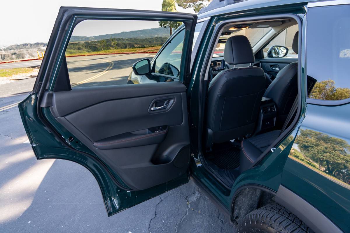 nissan rogue rock creek awd 2026 34 interior second row door scaled jpg