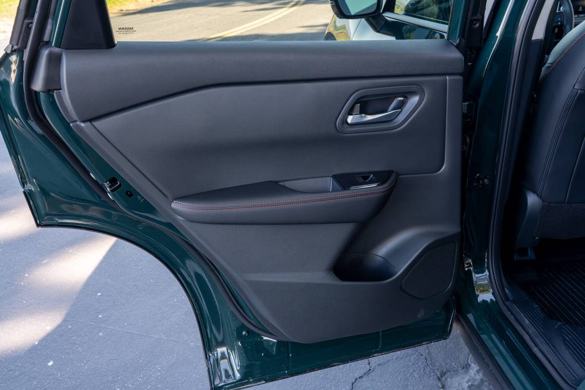 nissan rogue rock creek awd 2026 35 interior second row door 2 scaled jpg