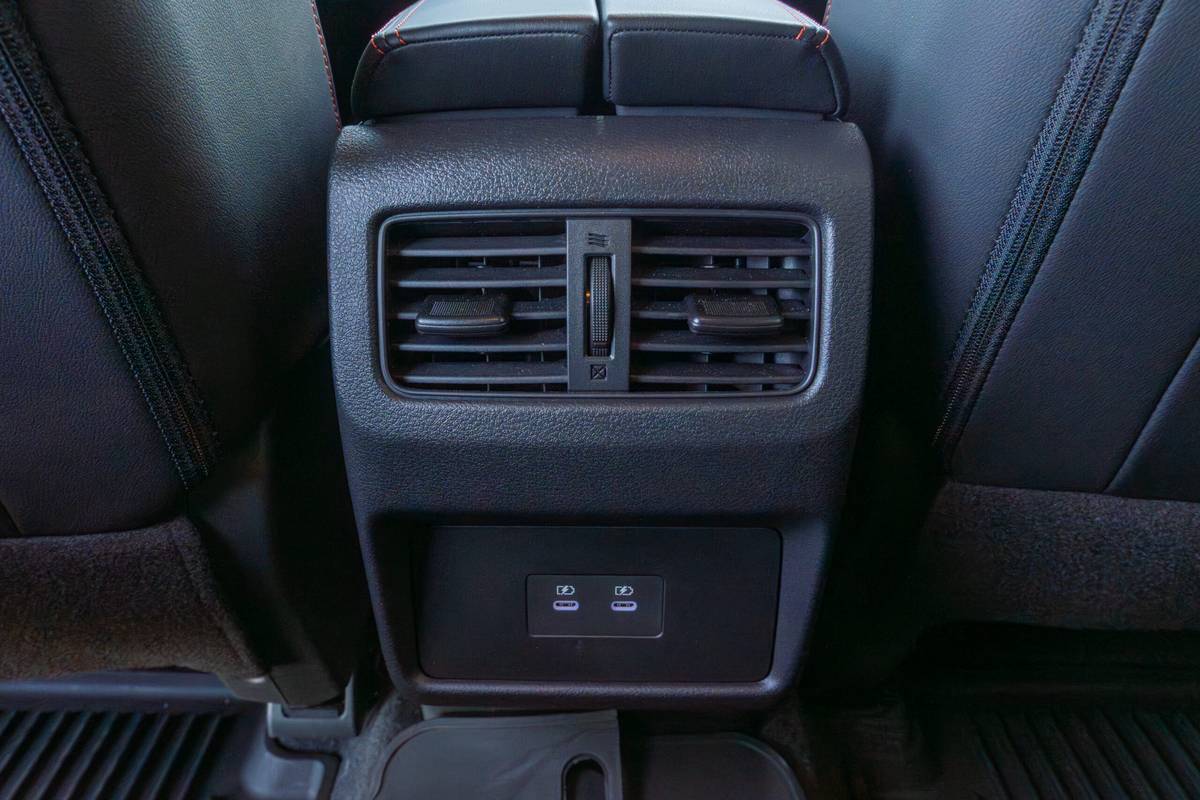 nissan rogue rock creek awd 2026 37 interior second row climate control scaled jpg