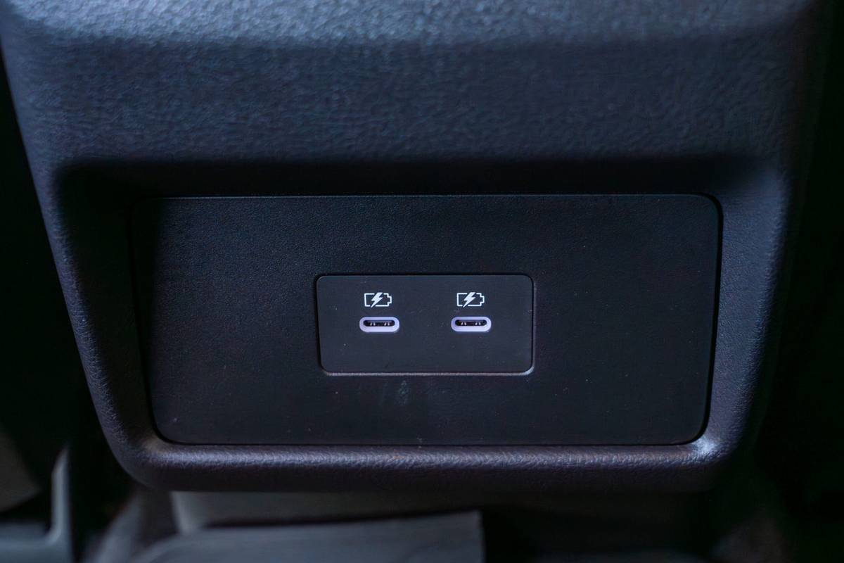 nissan rogue rock creek awd 2026 38 interior second row charging port scaled jpg