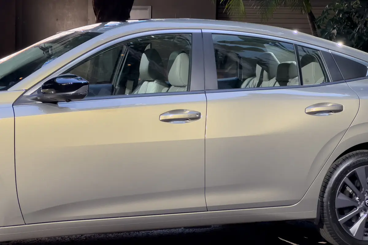 nissan sentra sl 2026 06 exterior profile scaled jpg