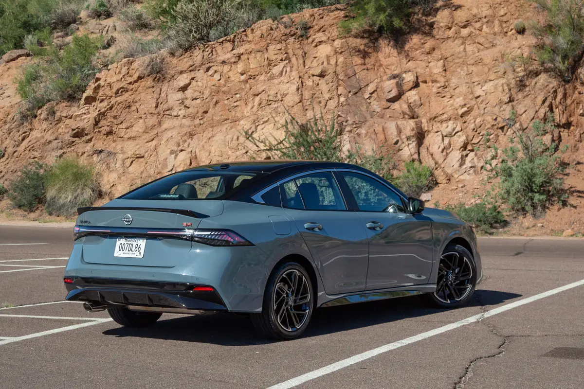 nissan sentra sr 2026 08 exterior rear angle scaled jpg