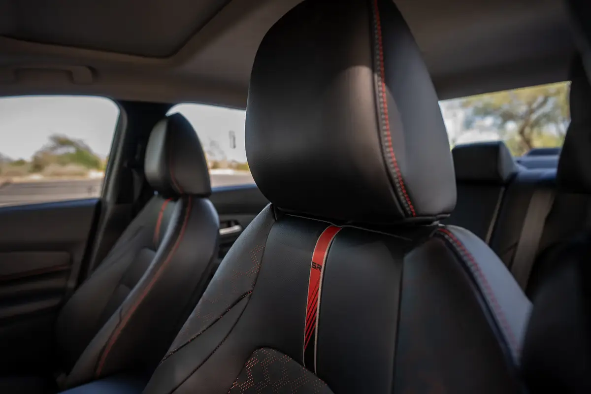 nissan sentra sr 2026 18 interior front row seat scaled jpg