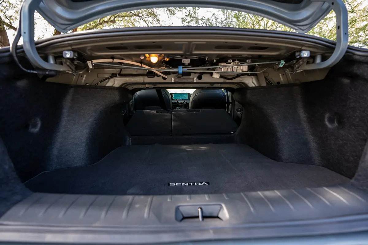 nissan sentra sr 2026 34 interior cargo scaled jpg