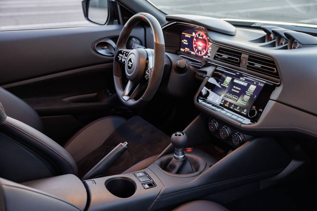 nissan z 2027 interior oem 10 jpg