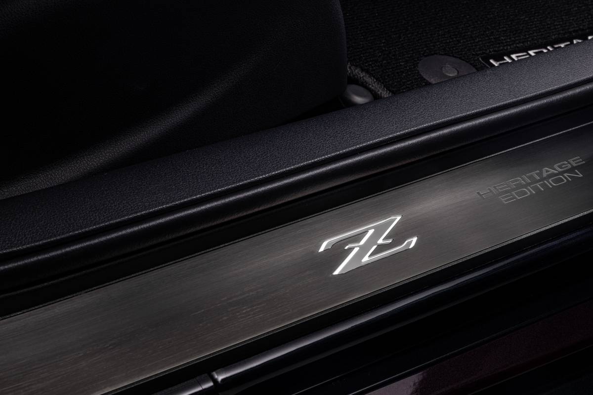 nissan z heritage edition 2026 interior oem 08 jpg