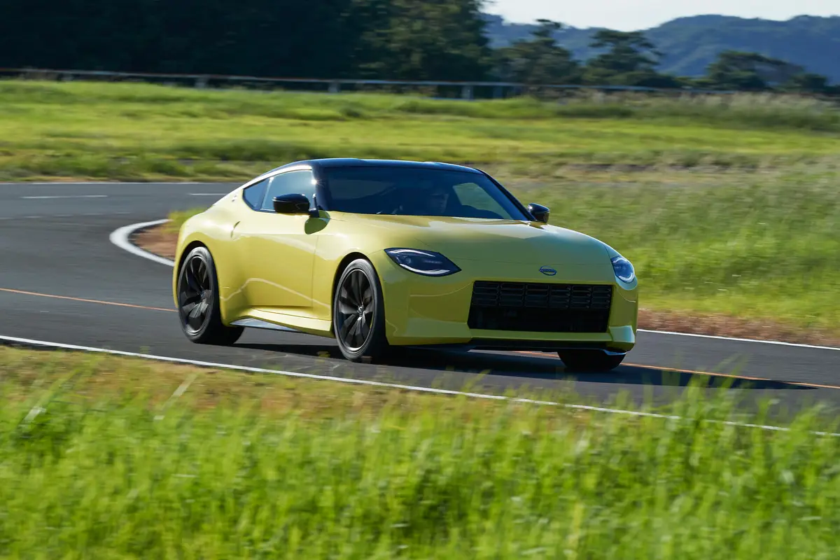 2021 nissan z proto