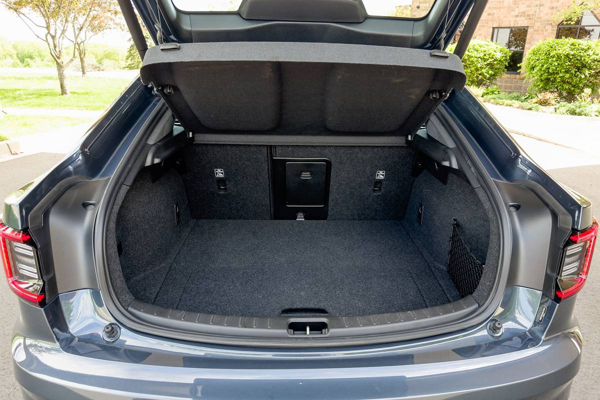 polestar 2 rwd 2024 25 interior cargo jpg