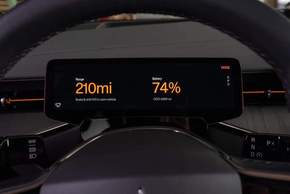 polestar 3 2025 32 interior instrument panel scaled jpg