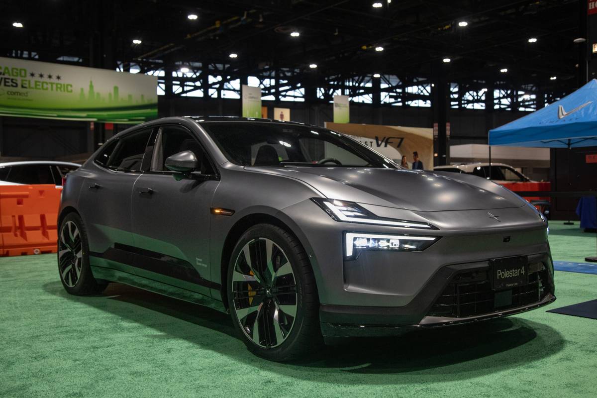 polestar 4 2026 01 exterior front angle cas scaled jpg