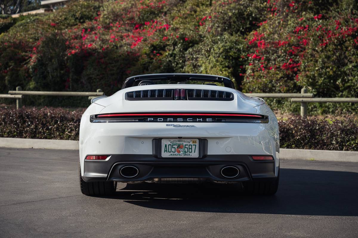porsche 911 cabriolet 2024 19 exterior rear 1 jpg