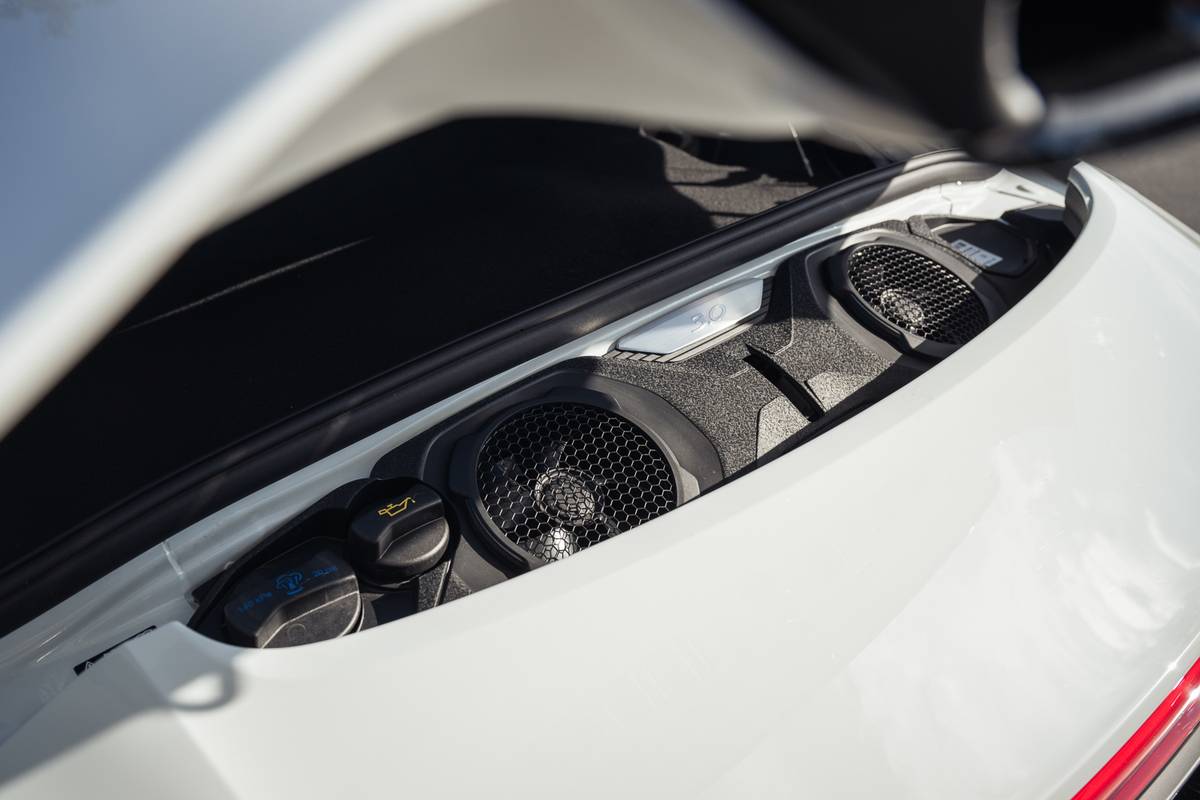 porsche 911 cabriolet 2024 22 exterior rear detail 1 jpg