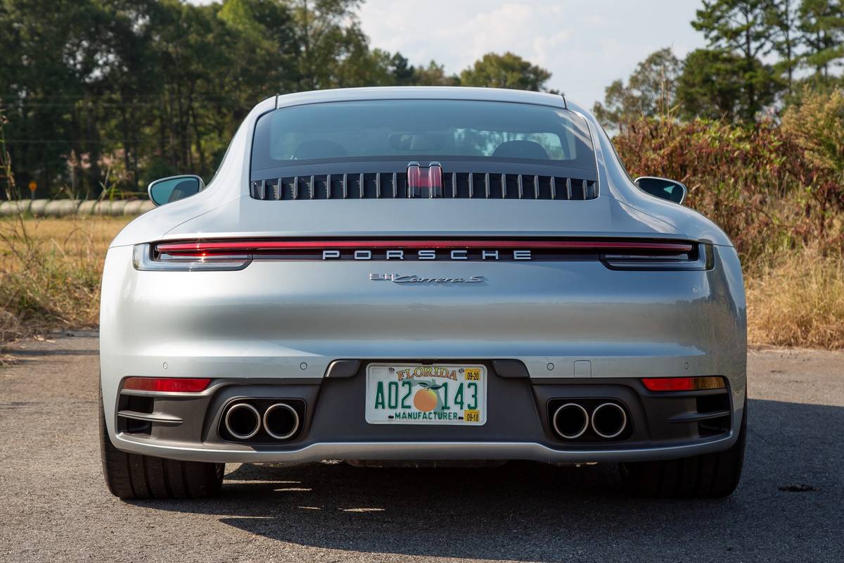 2020 Porsche 911 Specs, Price, MPG & Reviews